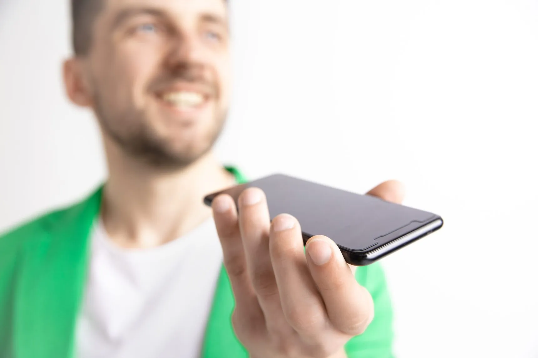 Venda de seguros via WhatsApp: veja dicas para se destacar